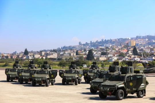 Foto de tanques militares en Ecuador