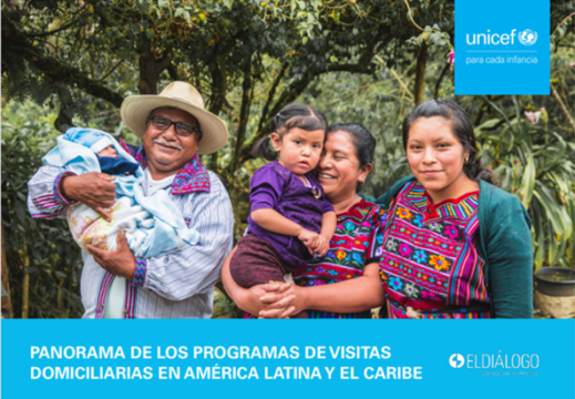 Photo of a family - Home Visiting Programs report´s cover.